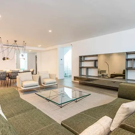 Villa Chalet En San Pedro De Alcantara Malaga