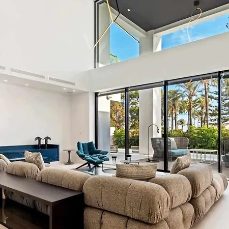 Chalet En San Pedro De Alcantara Malaga * Marbella